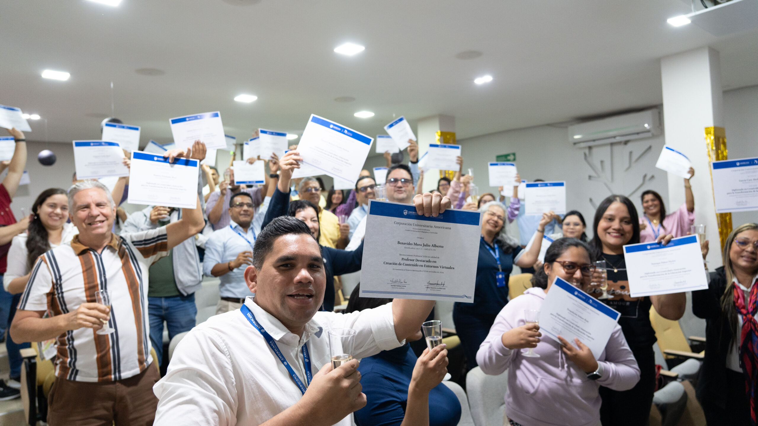 ¡Transformando el aula a través de la cualificación profesoral!